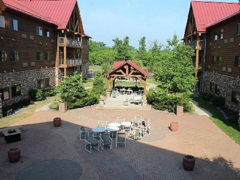 Grand Lodge Hotel Wausau - Rothschild Exterior foto